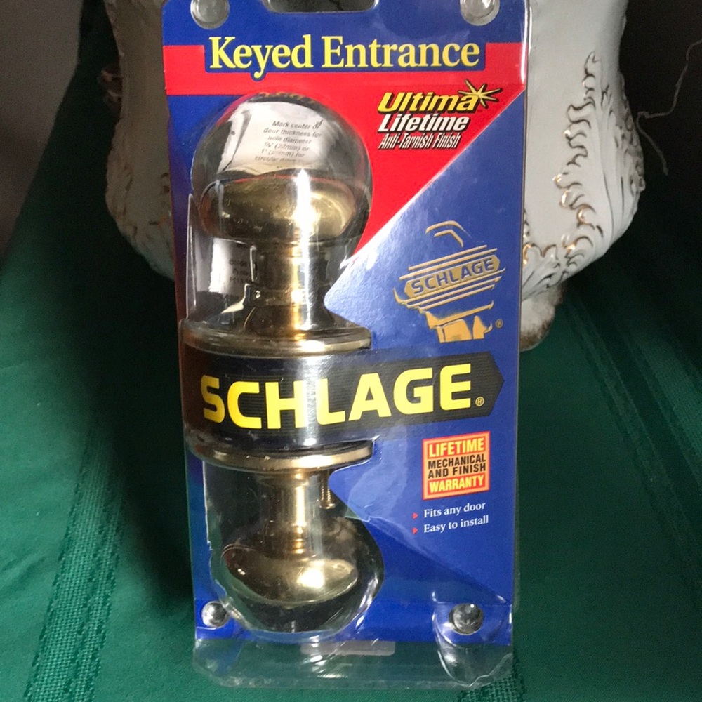 Schlage Doorknob set NWB